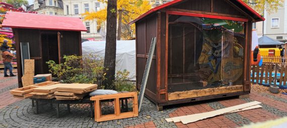 Unsere "Buden" auf dem Essener Weichnachtesmarkt in Vorbereitung.