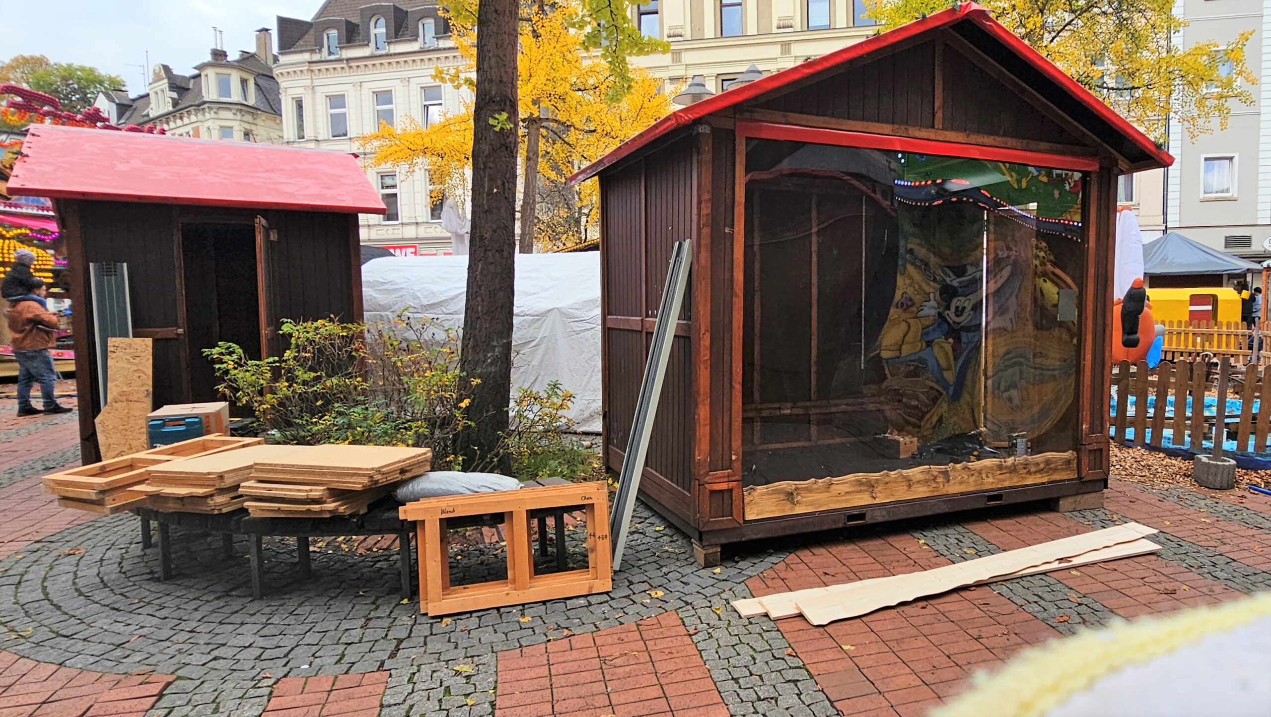 Unsere "Buden" auf dem Essener Weichnachtesmarkt in Vorbereitung. 